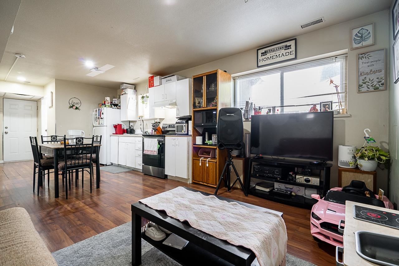 Listing Image 22