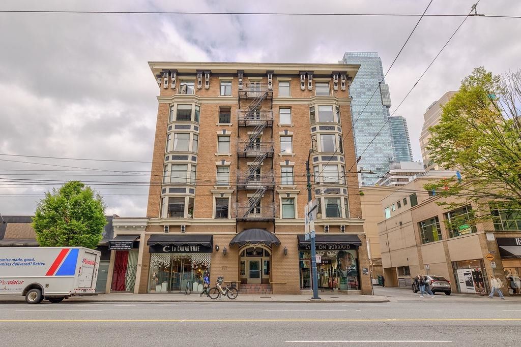 Listing Image 9