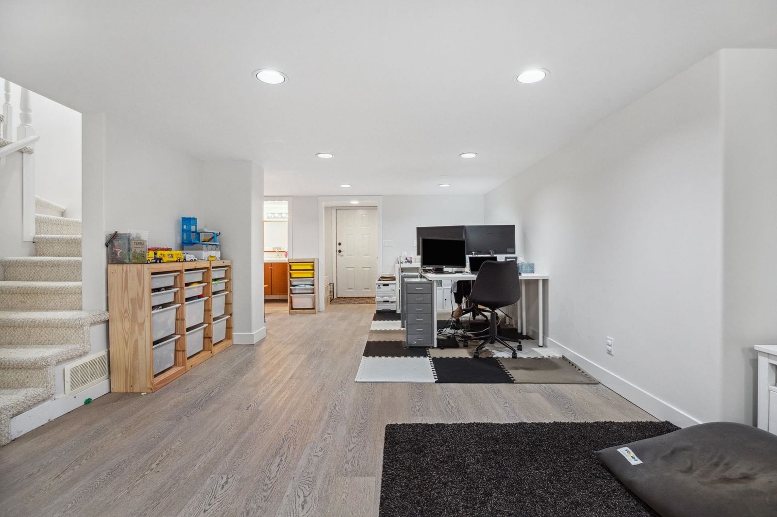 Listing Image 31