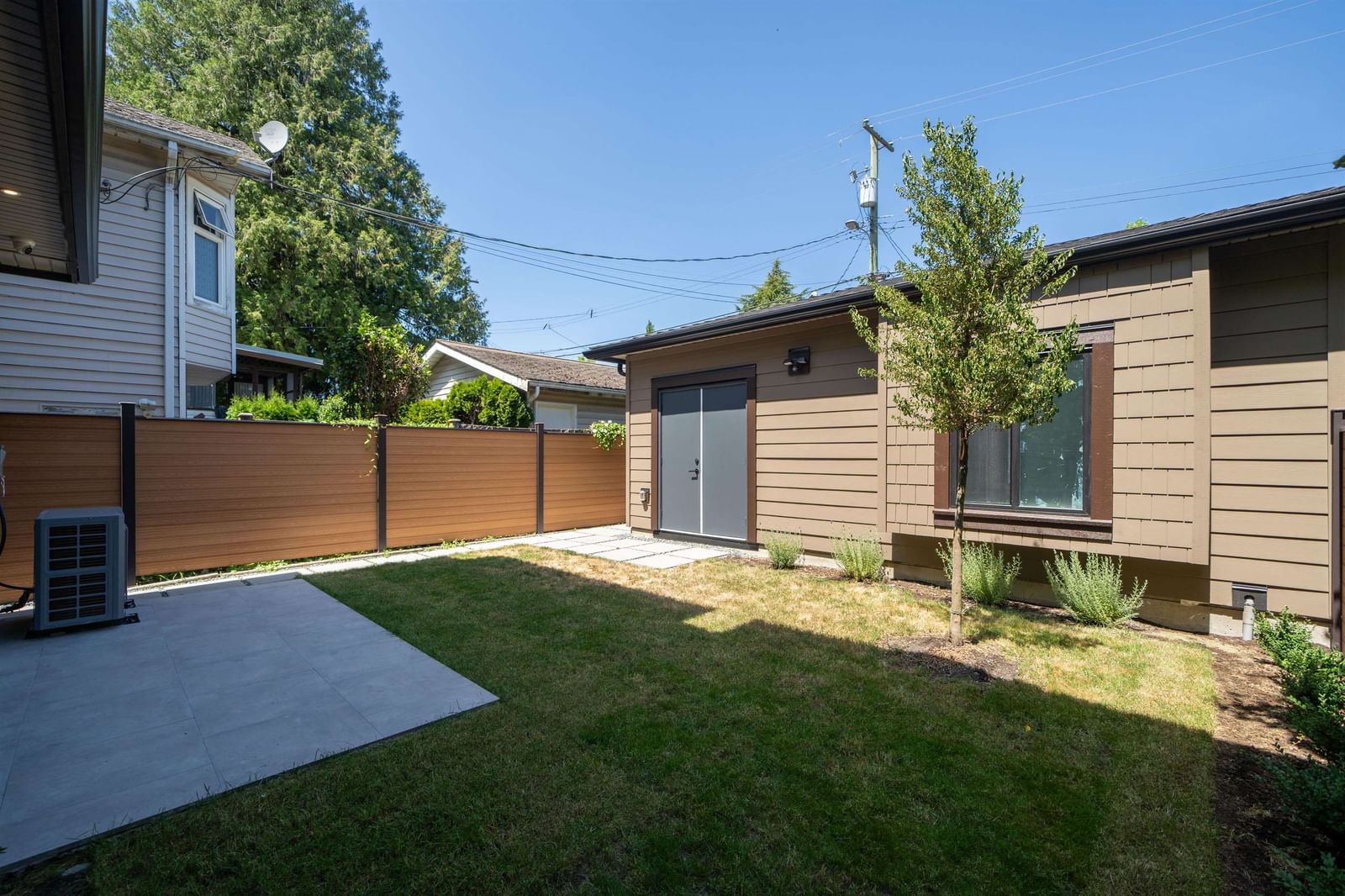 Listing Image 24
