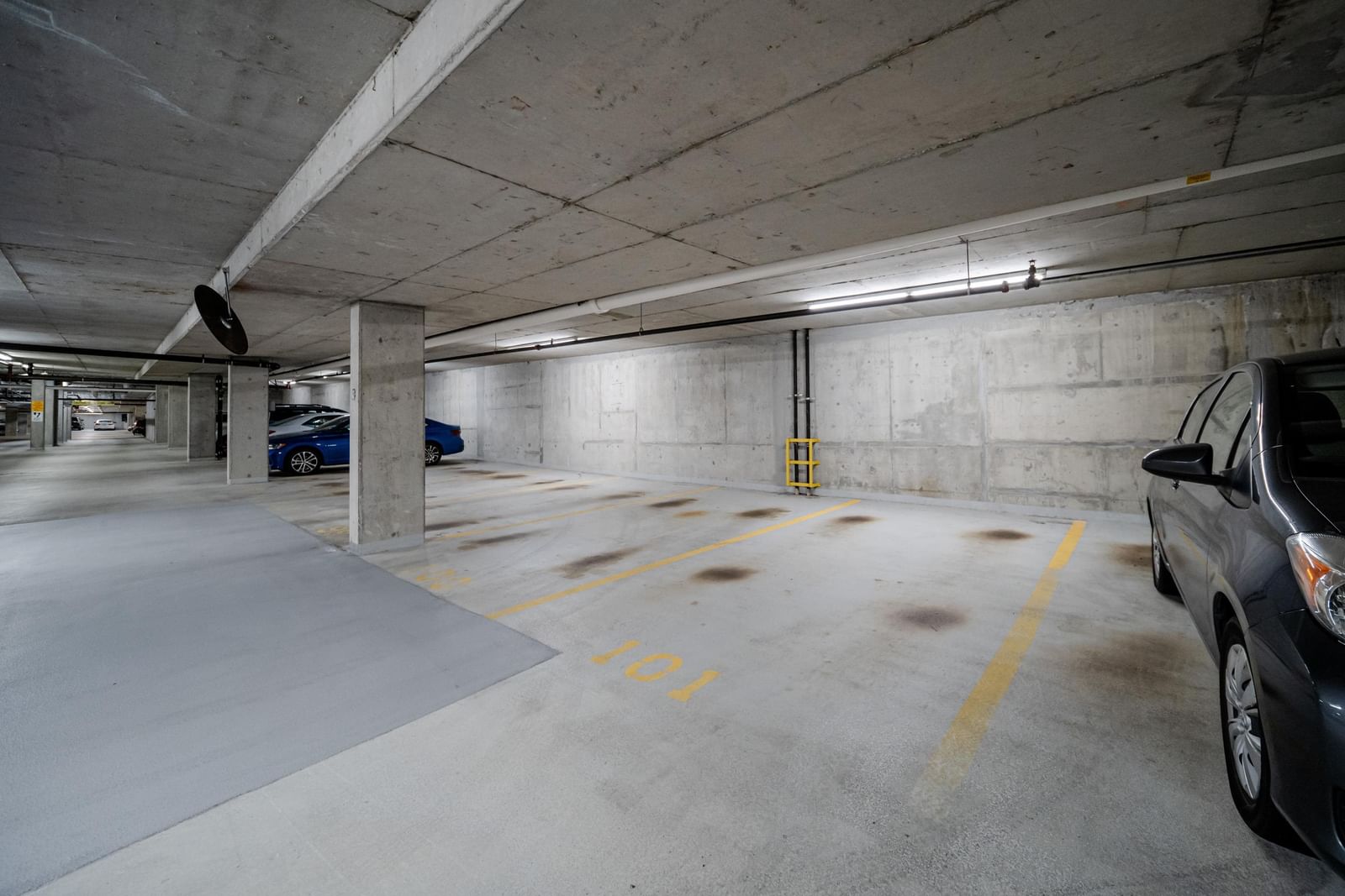 Listing Image 23