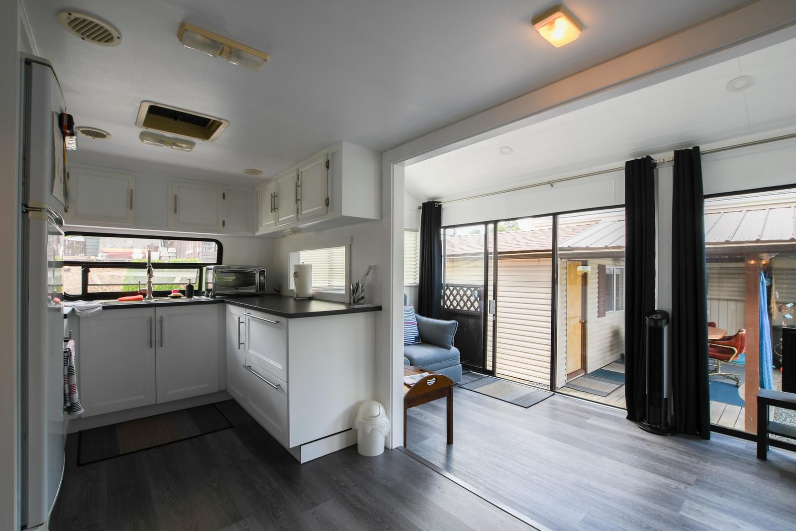 Listing Image 13