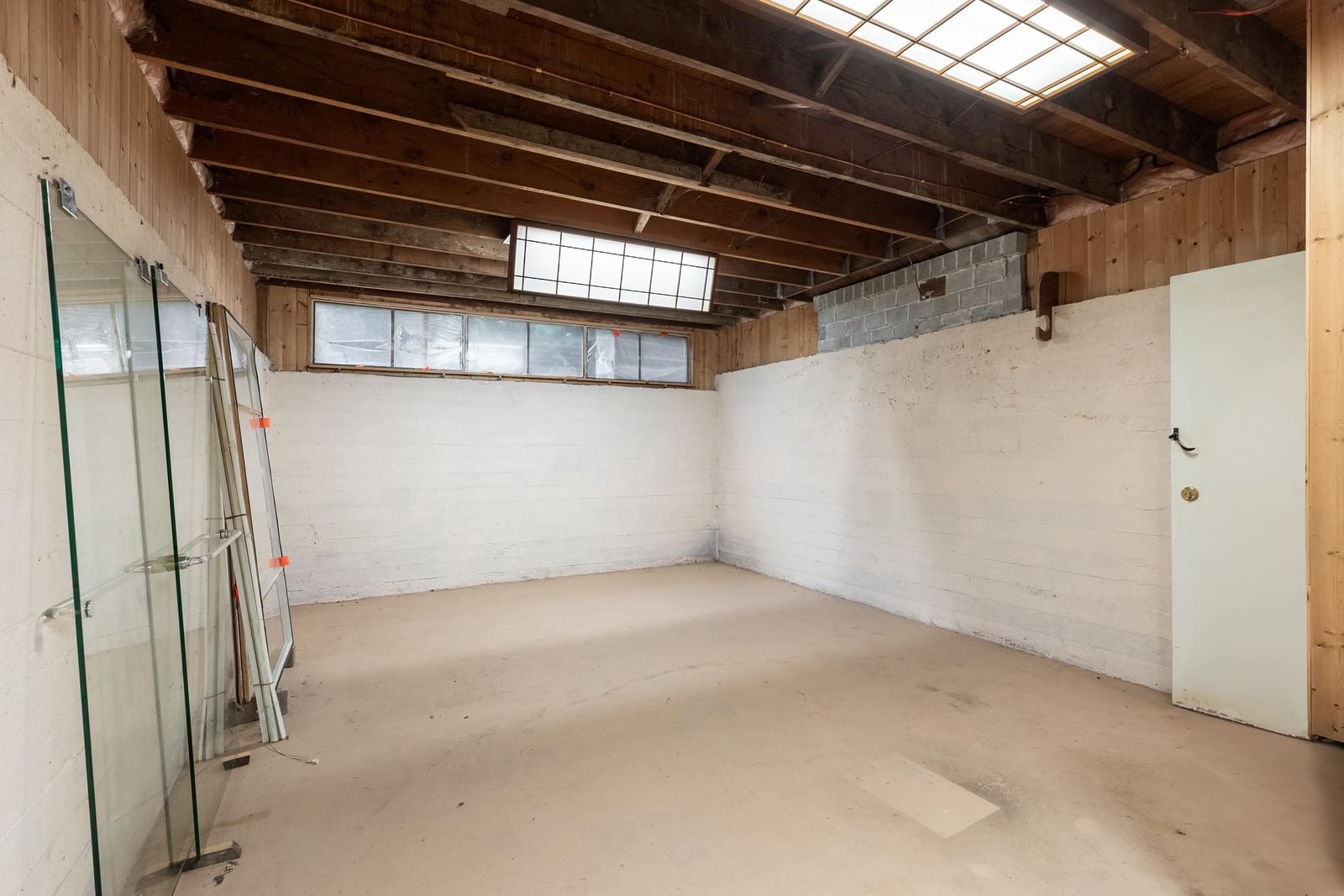 Listing Image 36