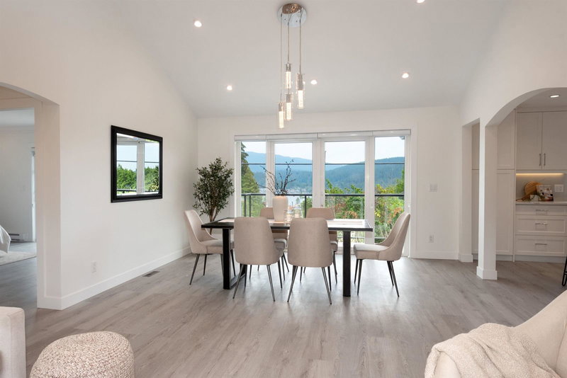 4254 Caddy Road, North Vancouver, V7G 1B7 | Image 3