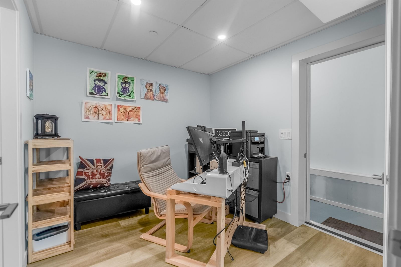 Listing Image 15