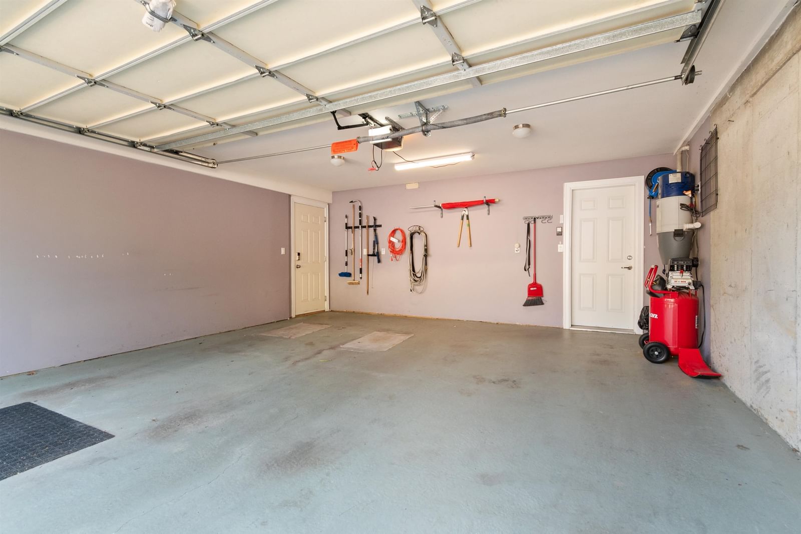 Listing Image 38