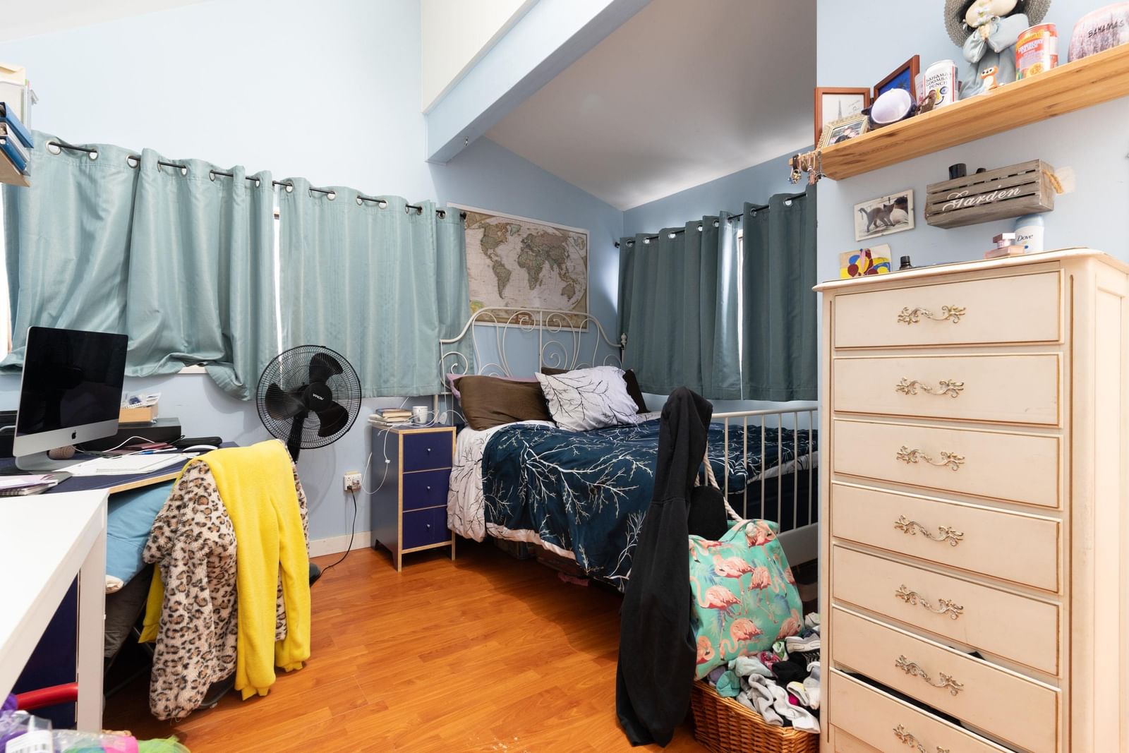 Listing Image 13