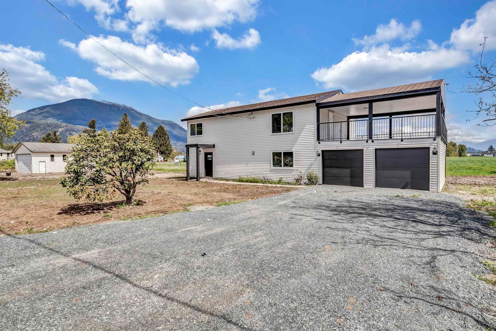 Listing Image 13