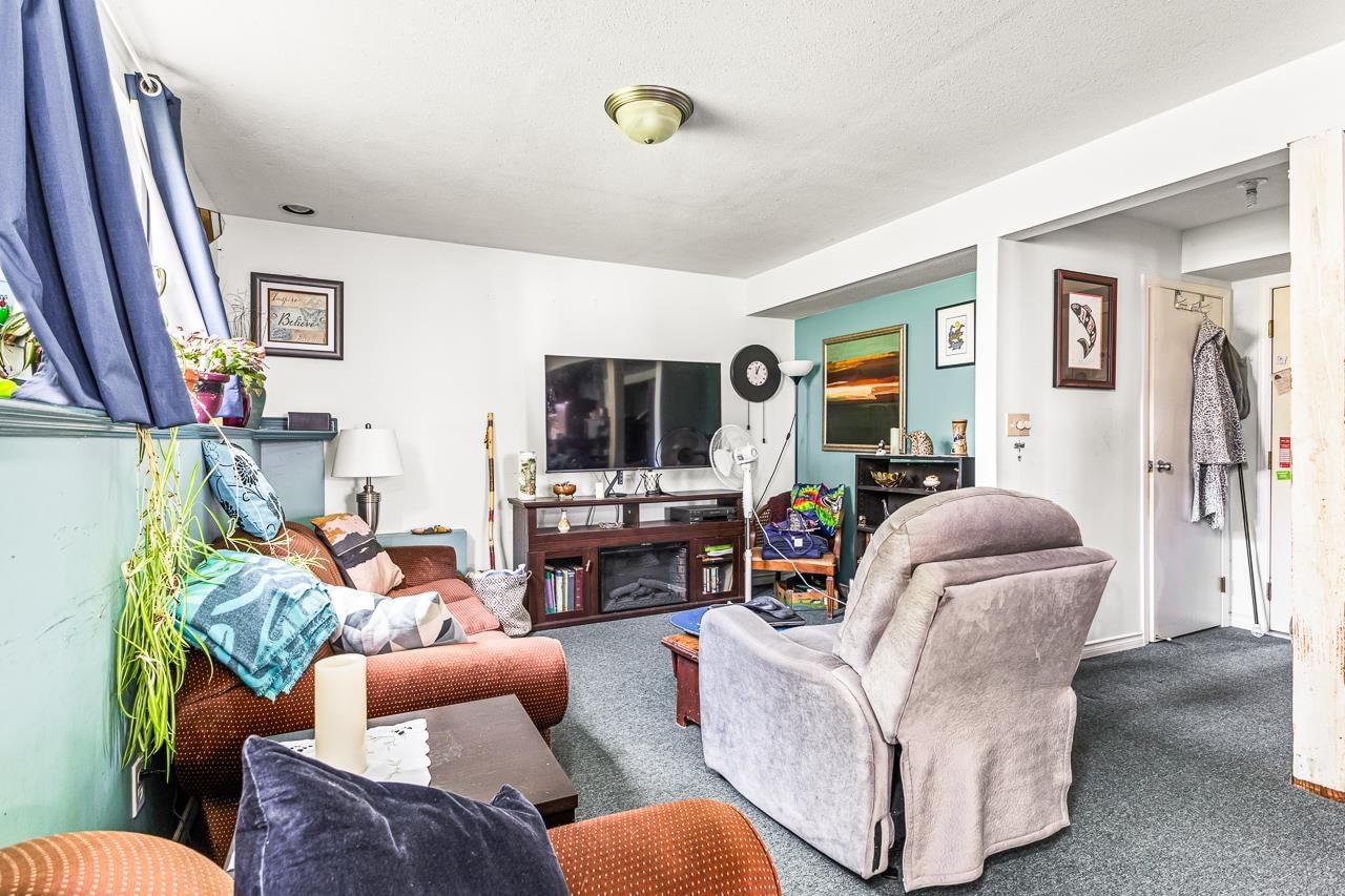 Listing Image 18