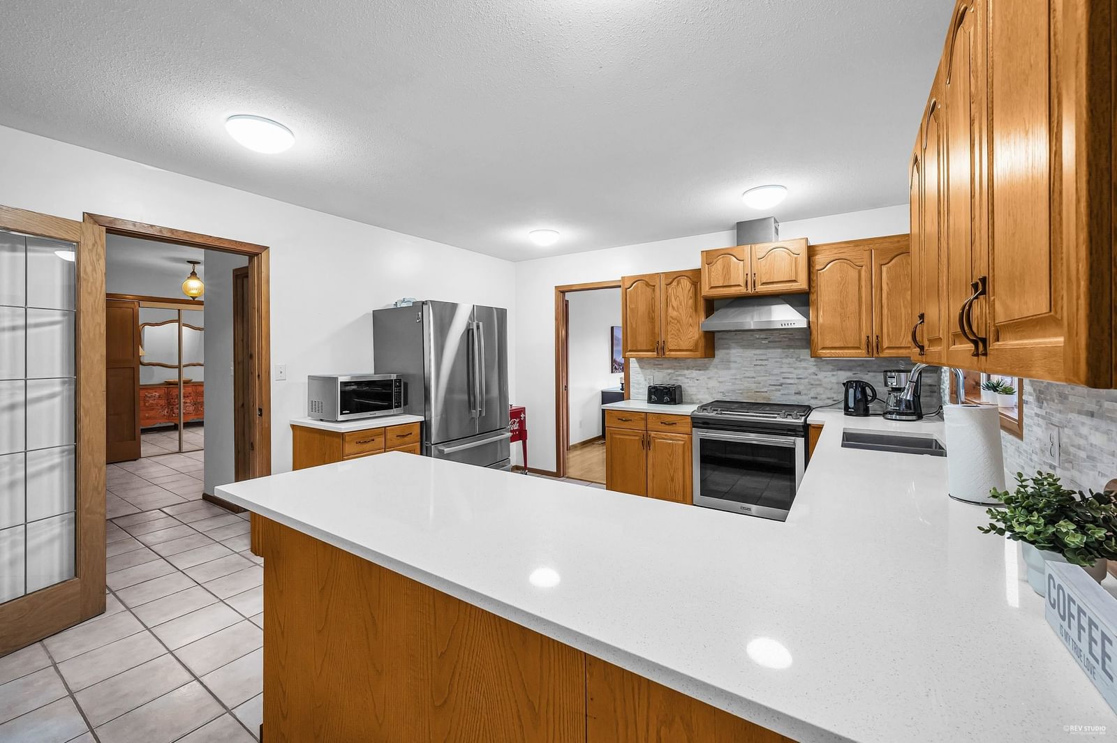 Listing Image 15