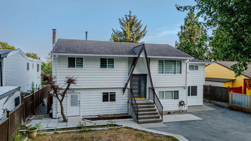17396 62a Avenue, Surrey, V3S 5J1 | Image 3