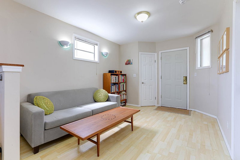 780 Victoria Drive, Vancouver, V5L 4E6 | Image 2