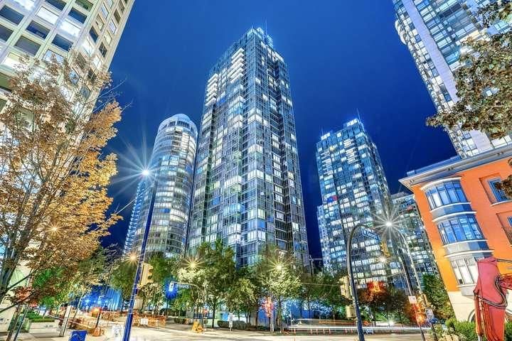 1200 Georgia Street W #2208, Vancouver, British Columbia (MLS R2907695)