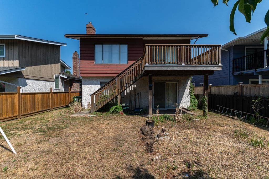 Listing Image 24