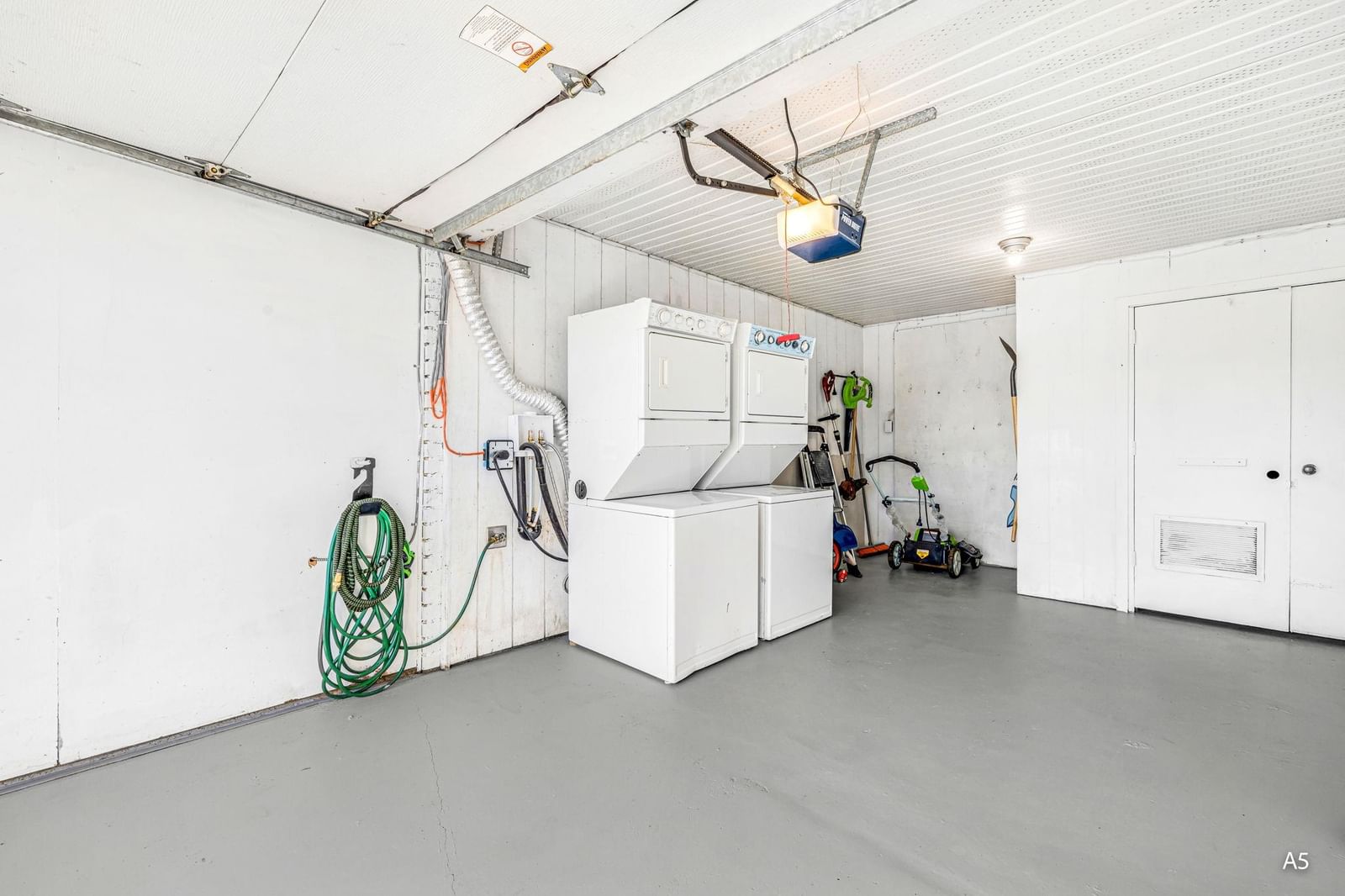 Listing Image 37