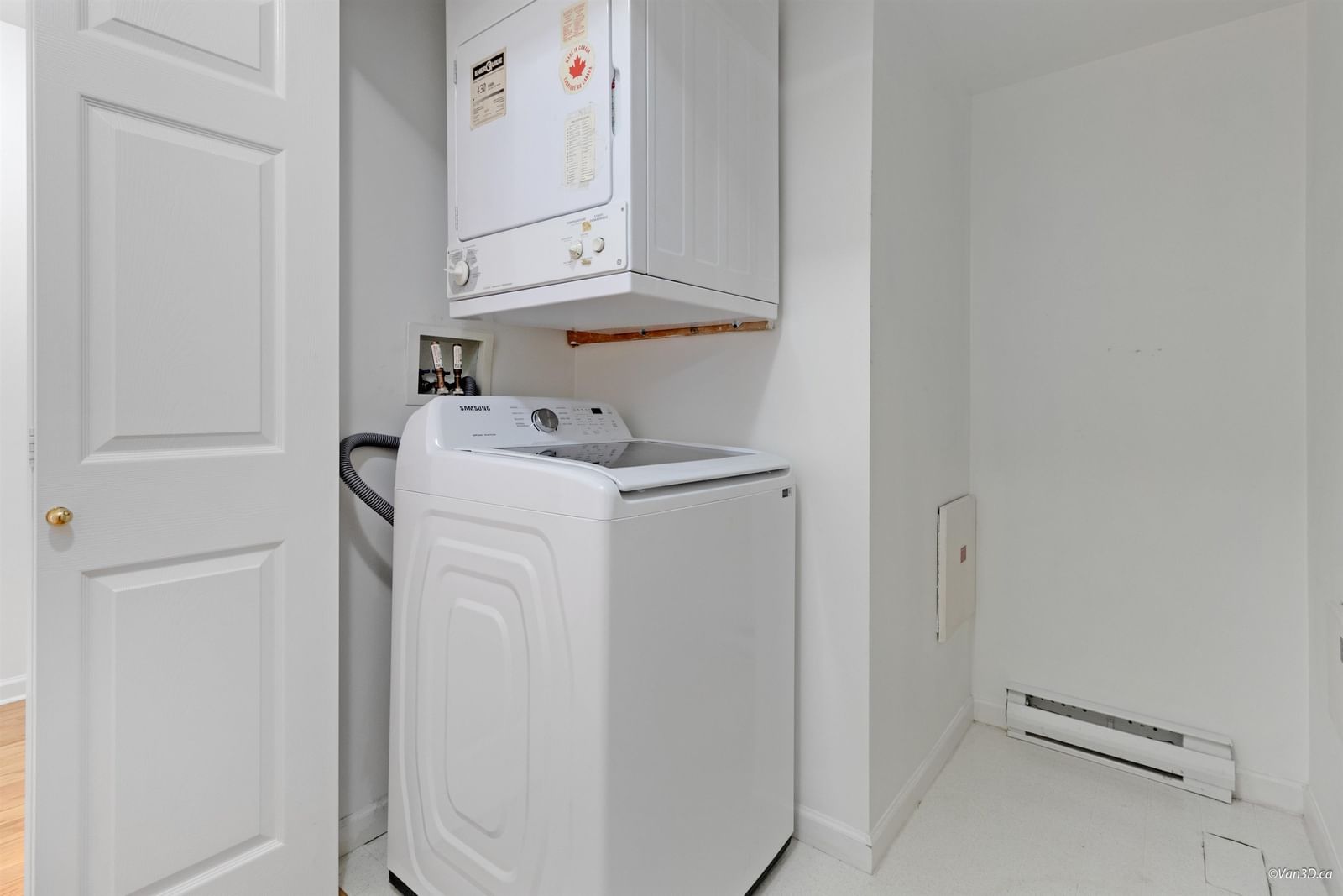 Listing Image 16