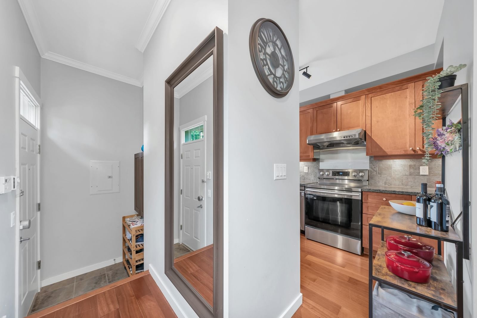 Listing Image 13