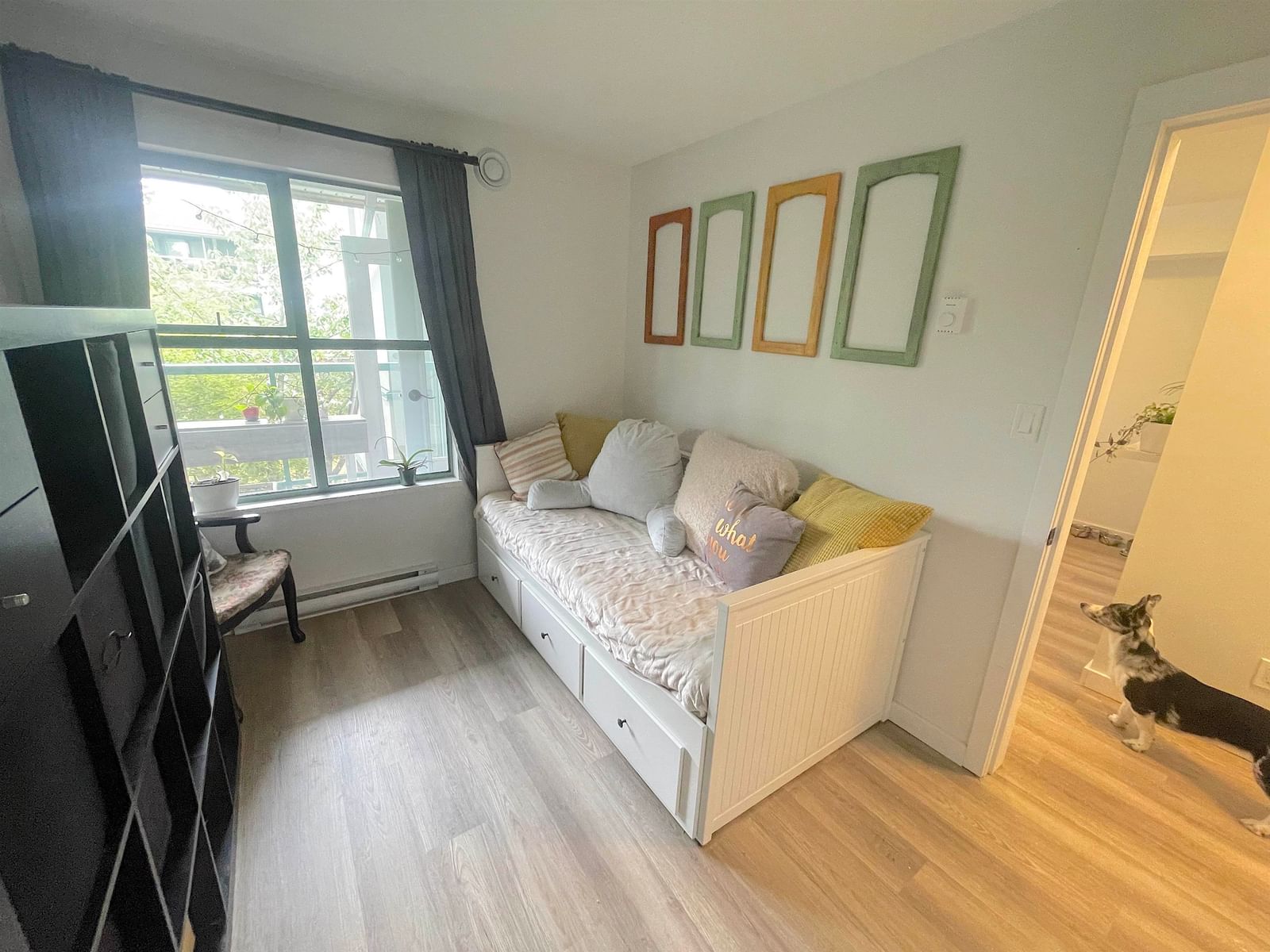 Listing Image 15