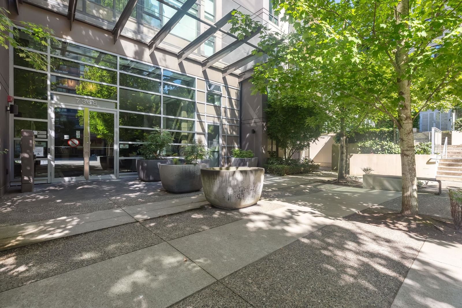 Listing Image 22