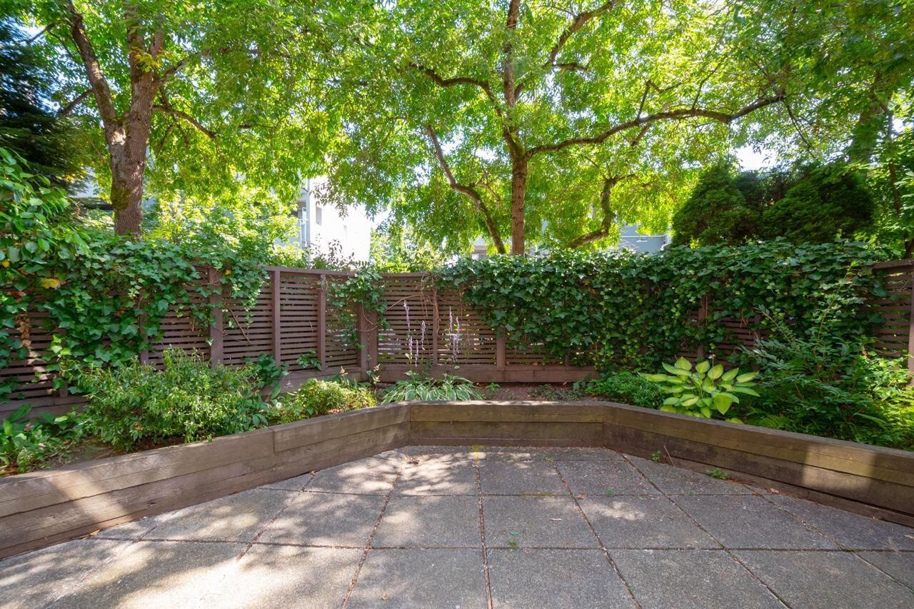 Listing Image 8