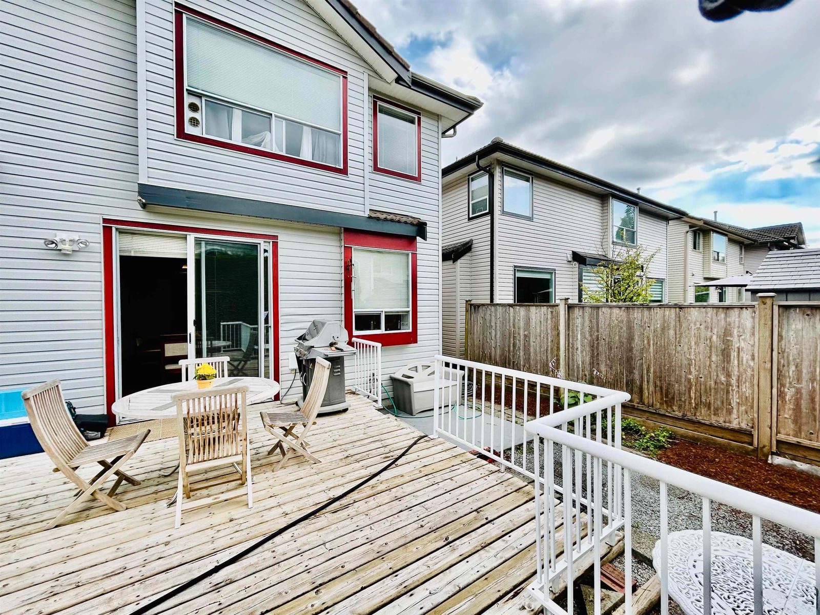 Listing Image 18