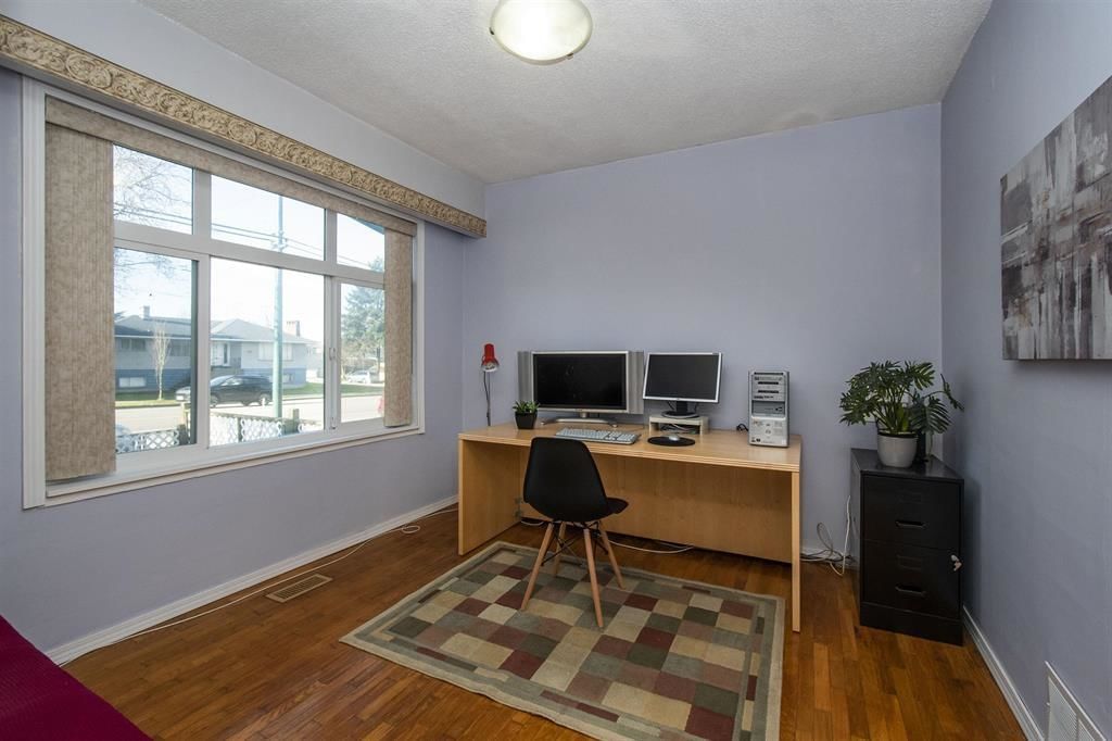 Listing Image 14