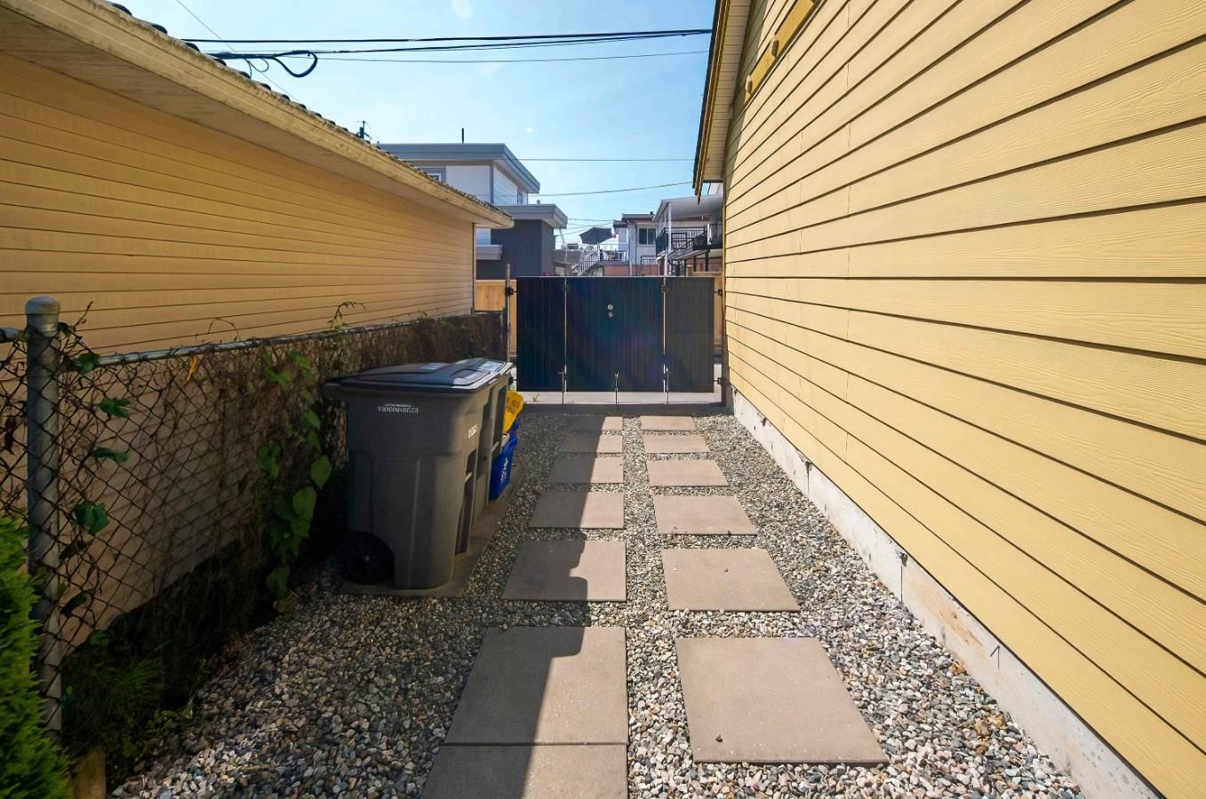 Listing Image 32