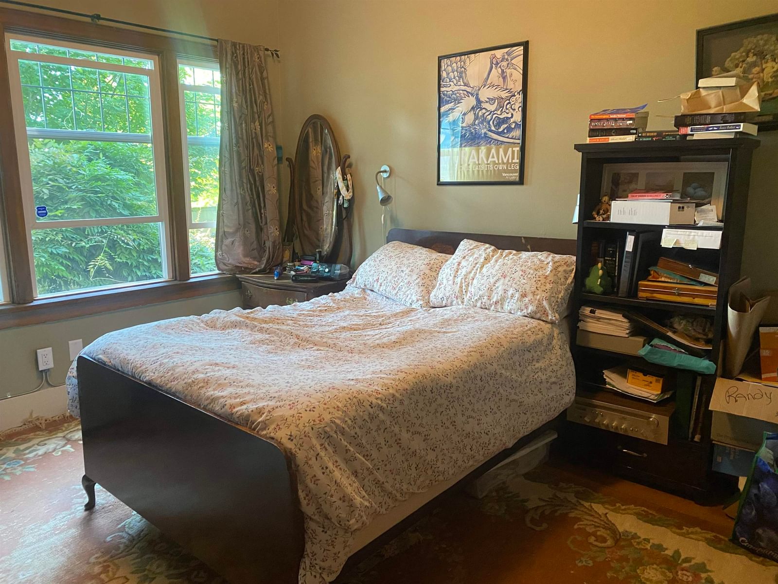 Listing Image 8