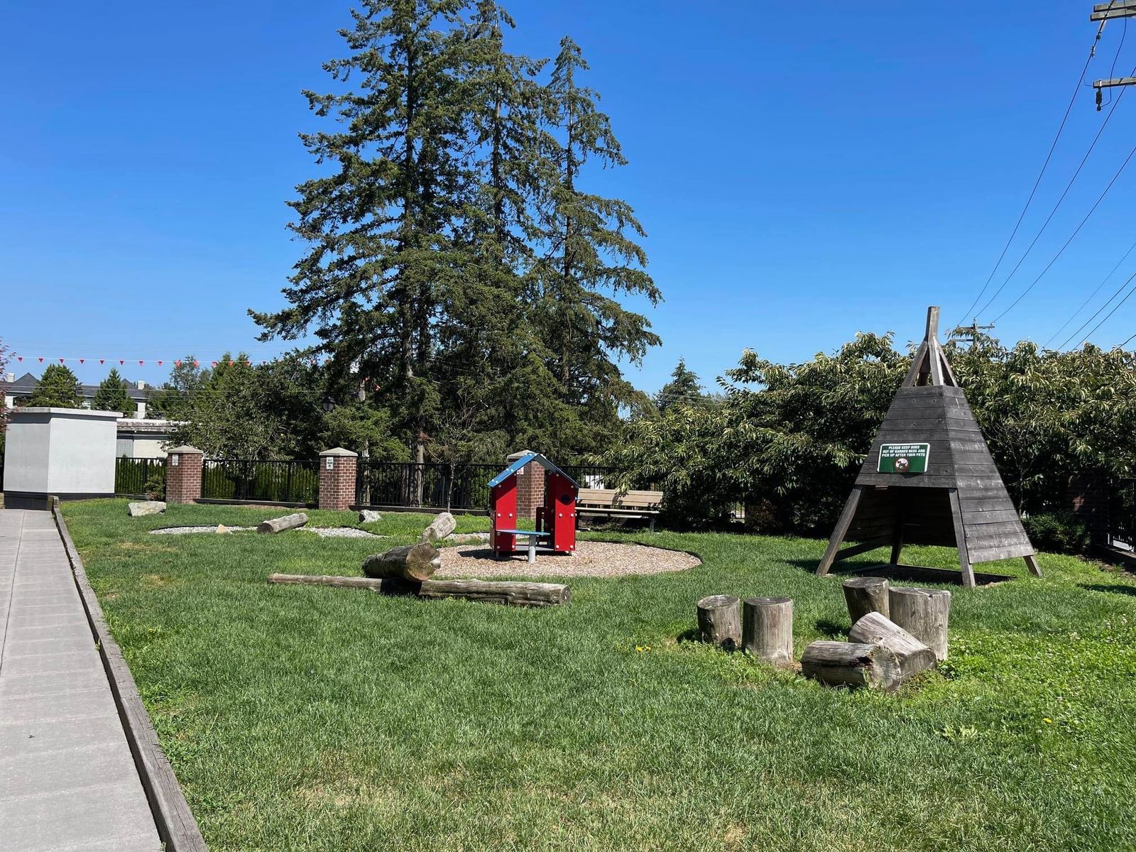 Listing Image 17