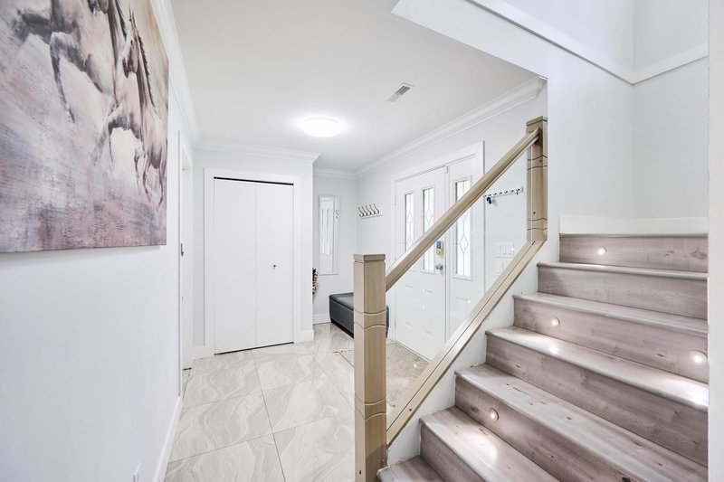 2706 Mitchell Street, Abbotsford, V2T 7B5 | Image 2