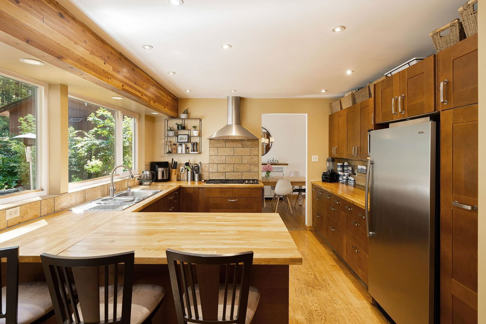 Image of home for listing MLS® R2908321