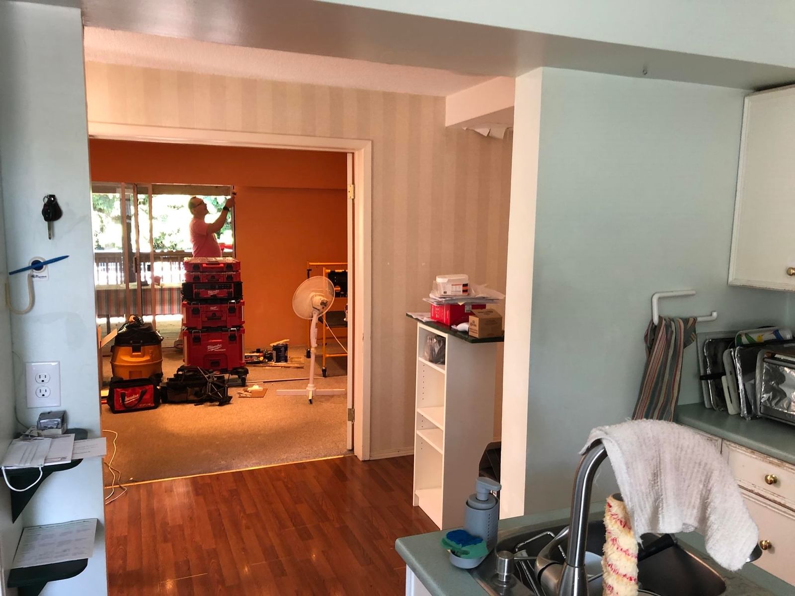 Listing Image 10