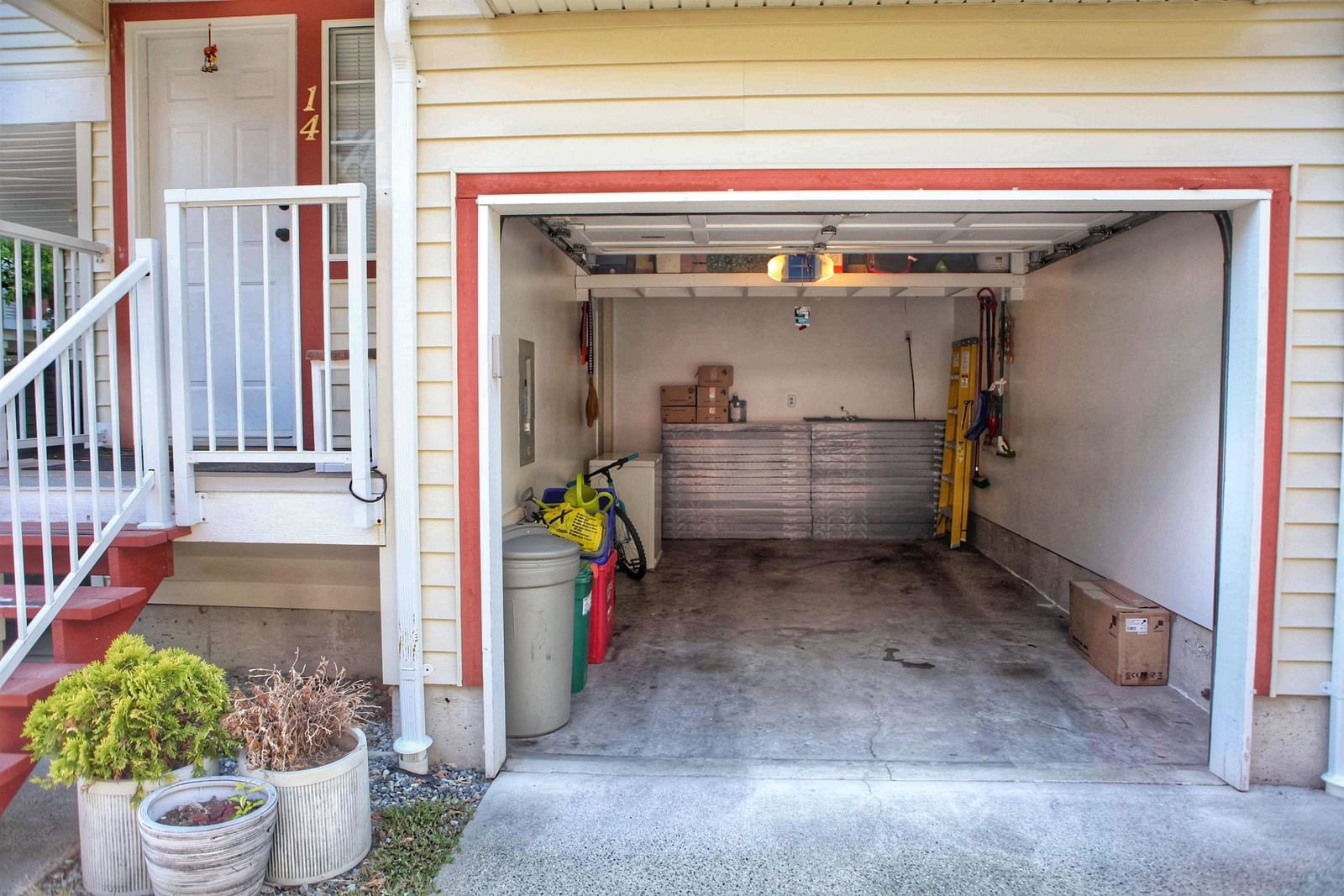 Listing Image 14