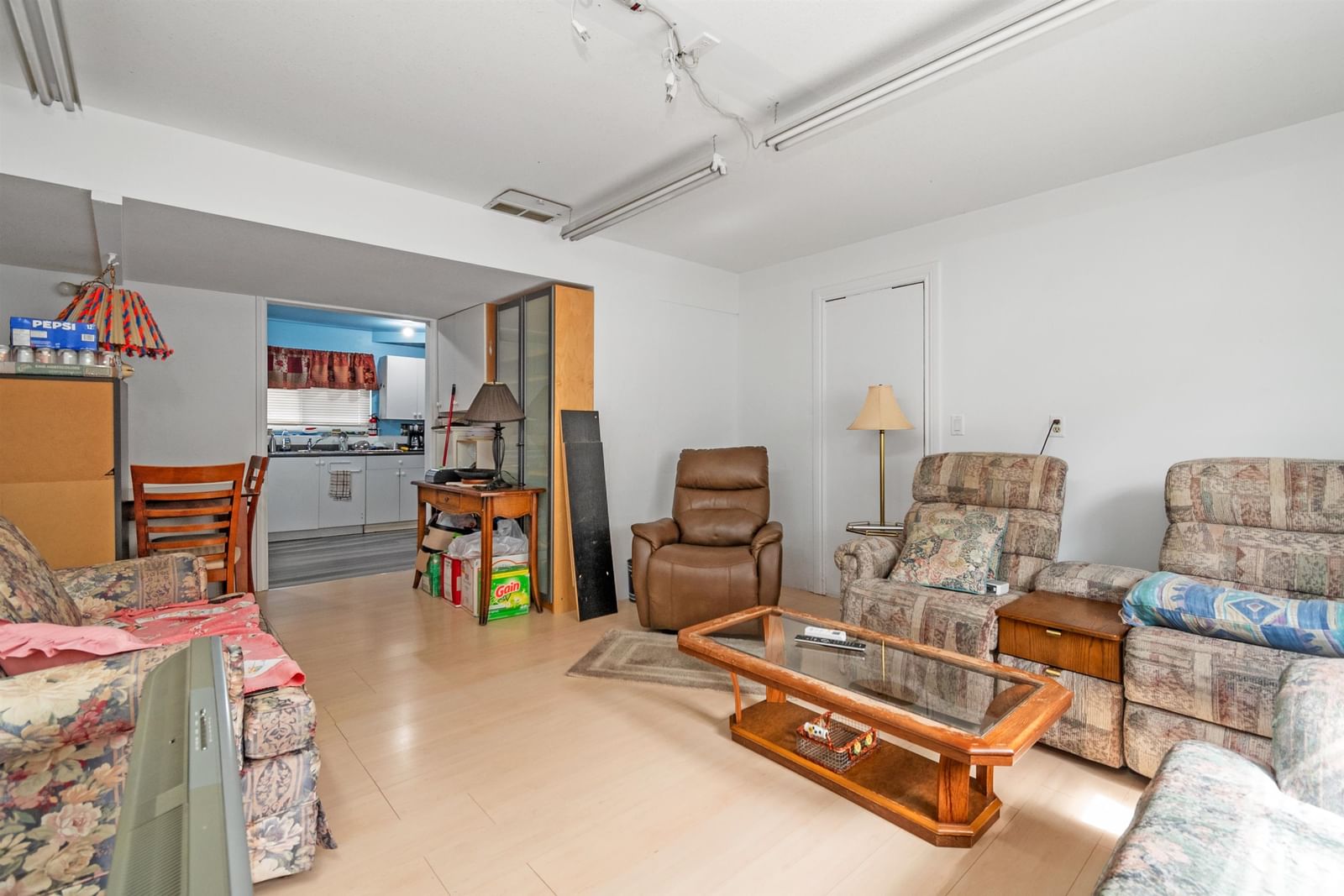 Listing Image 25