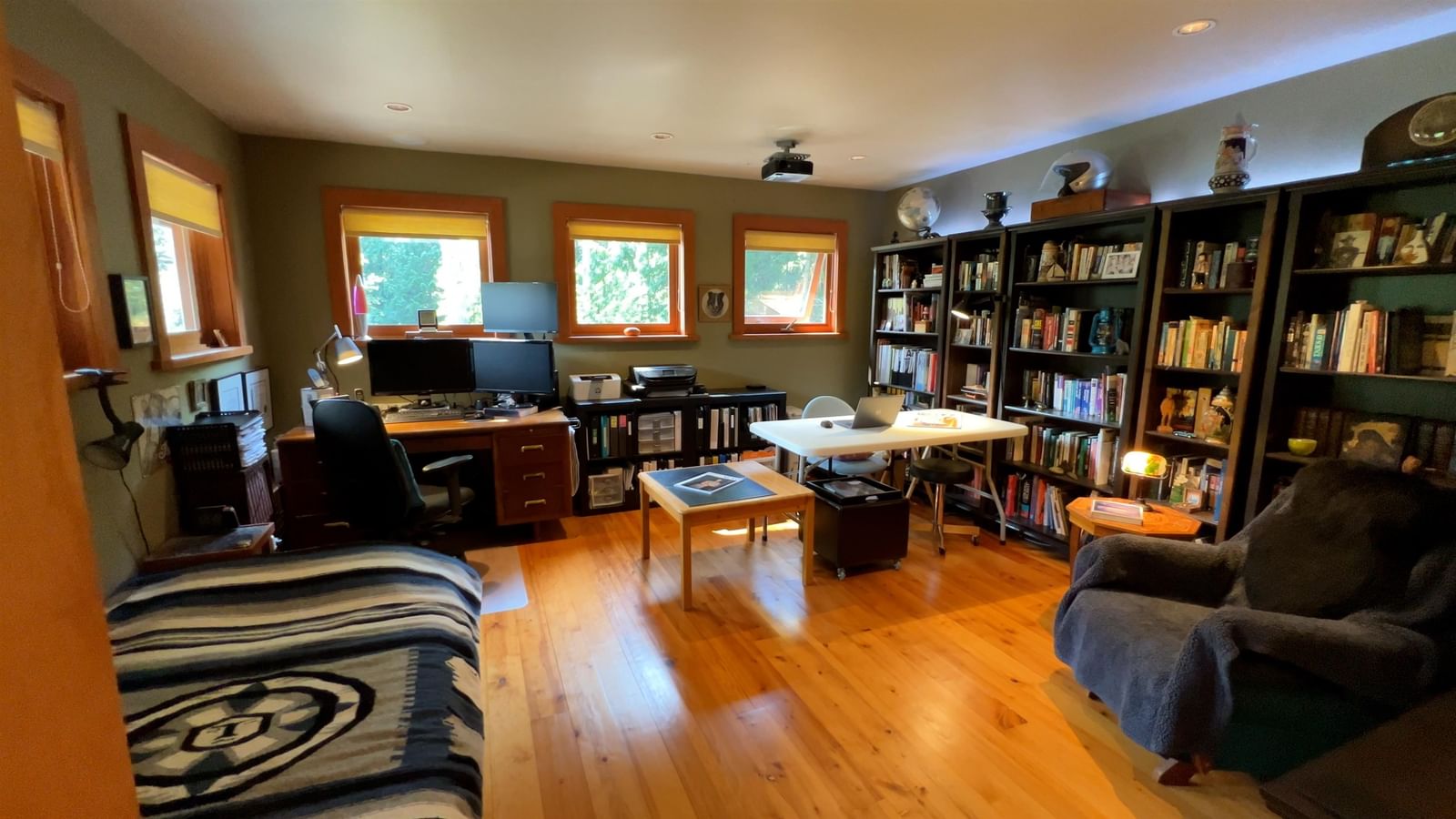 Listing Image 38