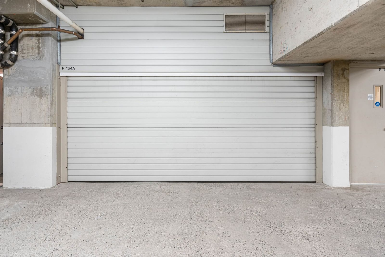 Listing Image 24