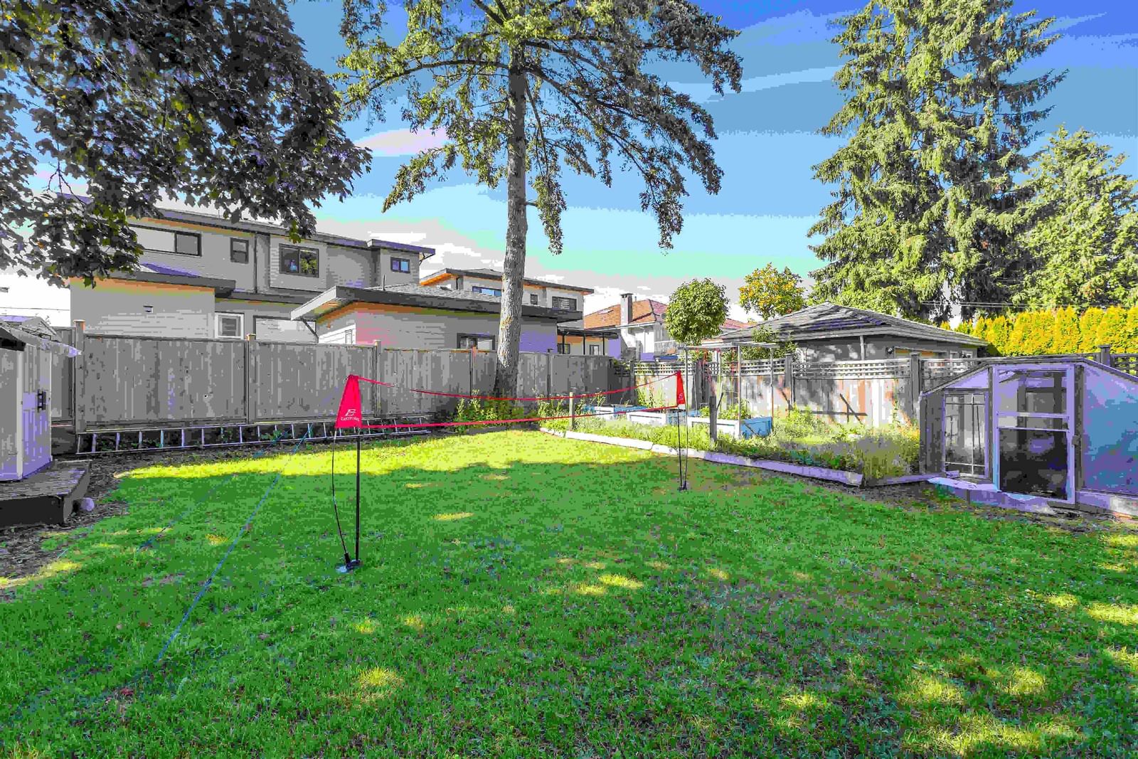 Listing Image 12