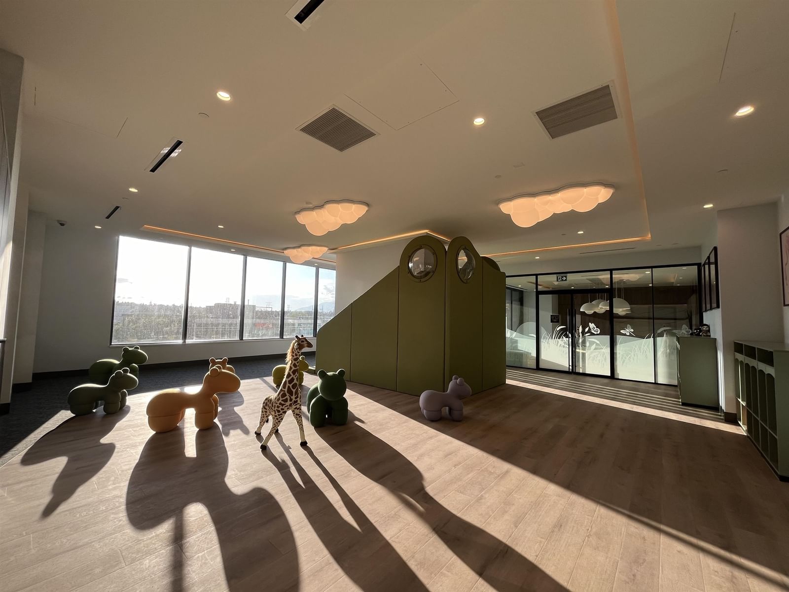 Listing Image 34