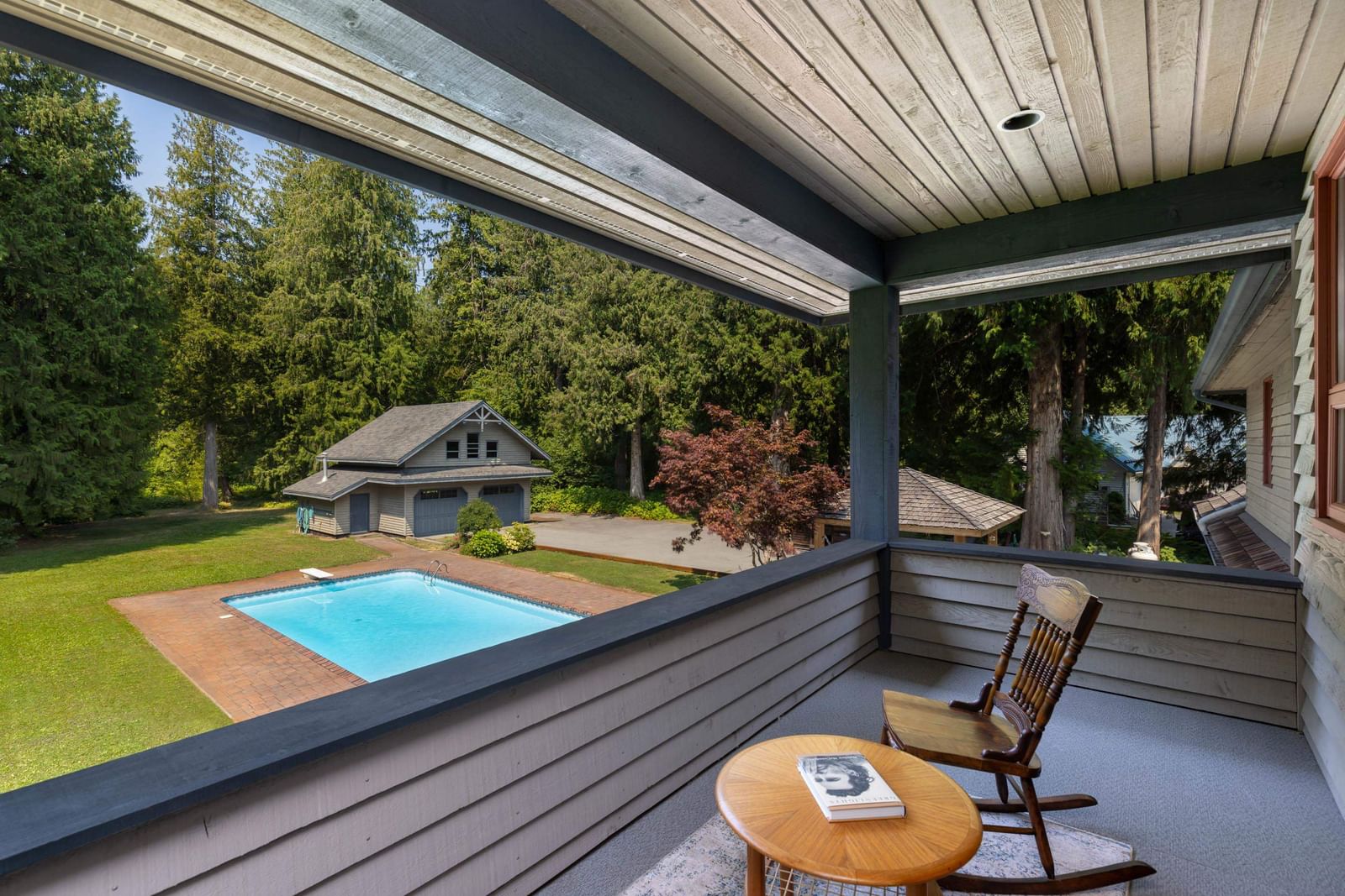 Listing Image 19