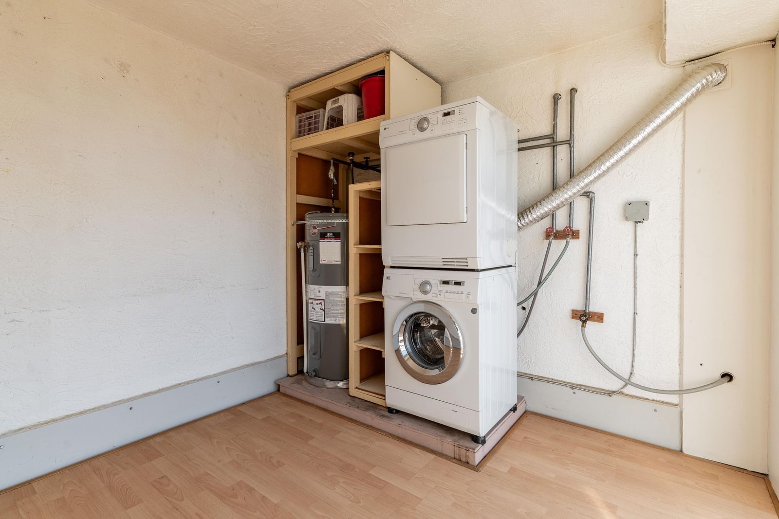 Listing Image 21