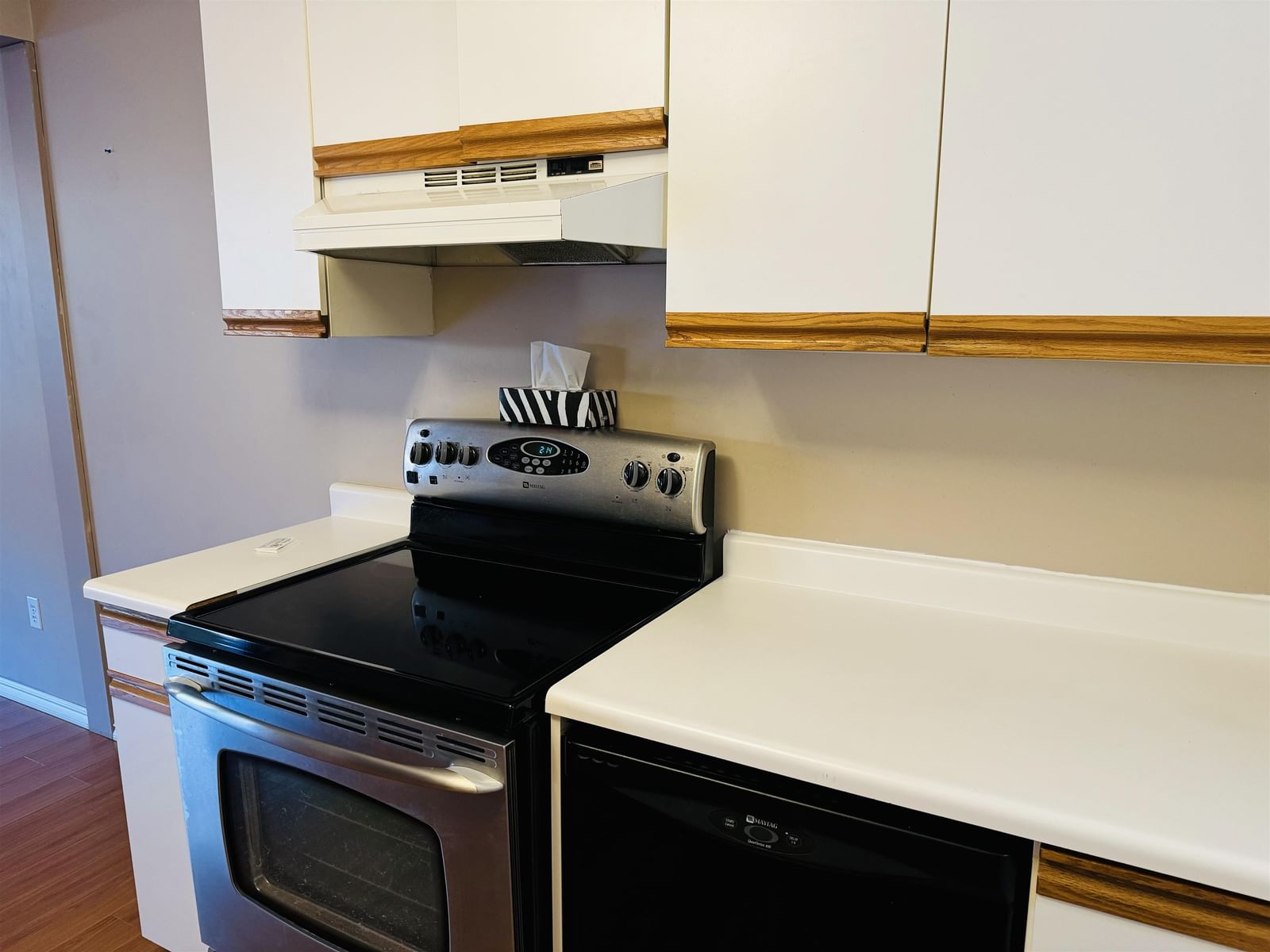 Listing Image 17