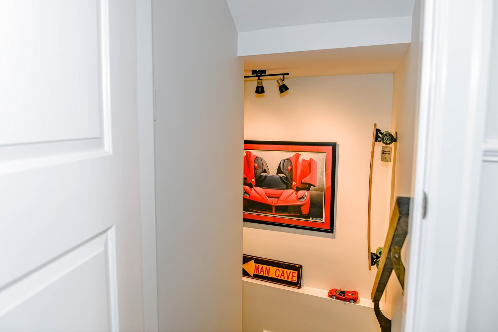 Listing Image 22