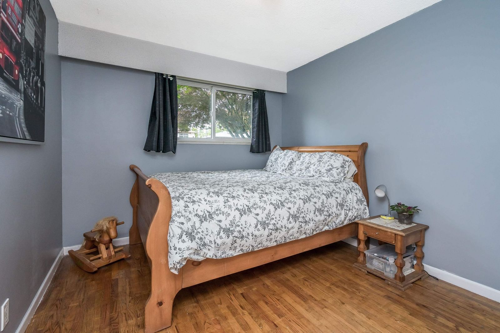 Listing Image 19