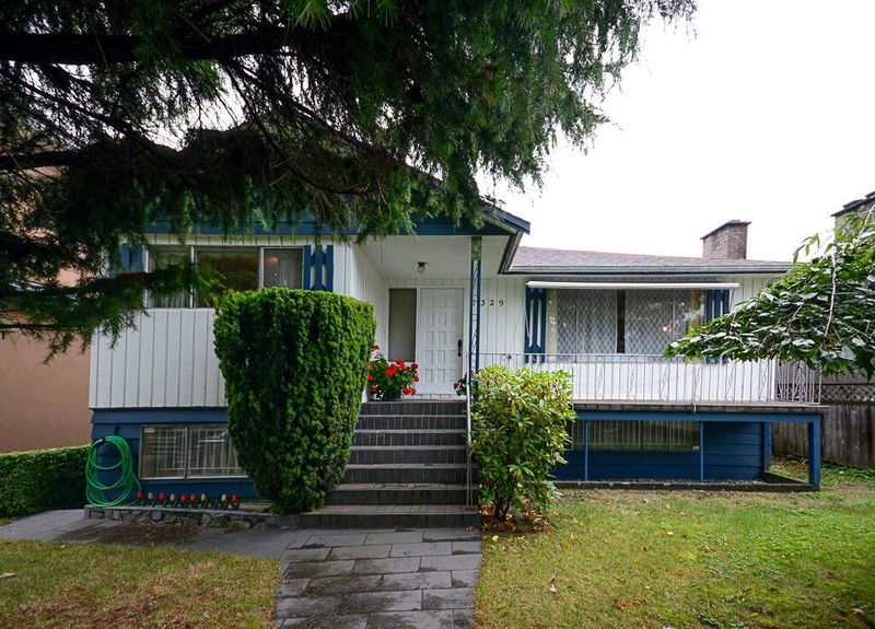 1329 49th Avenue E, Vancouver, British Columbia (MLS R2909046)