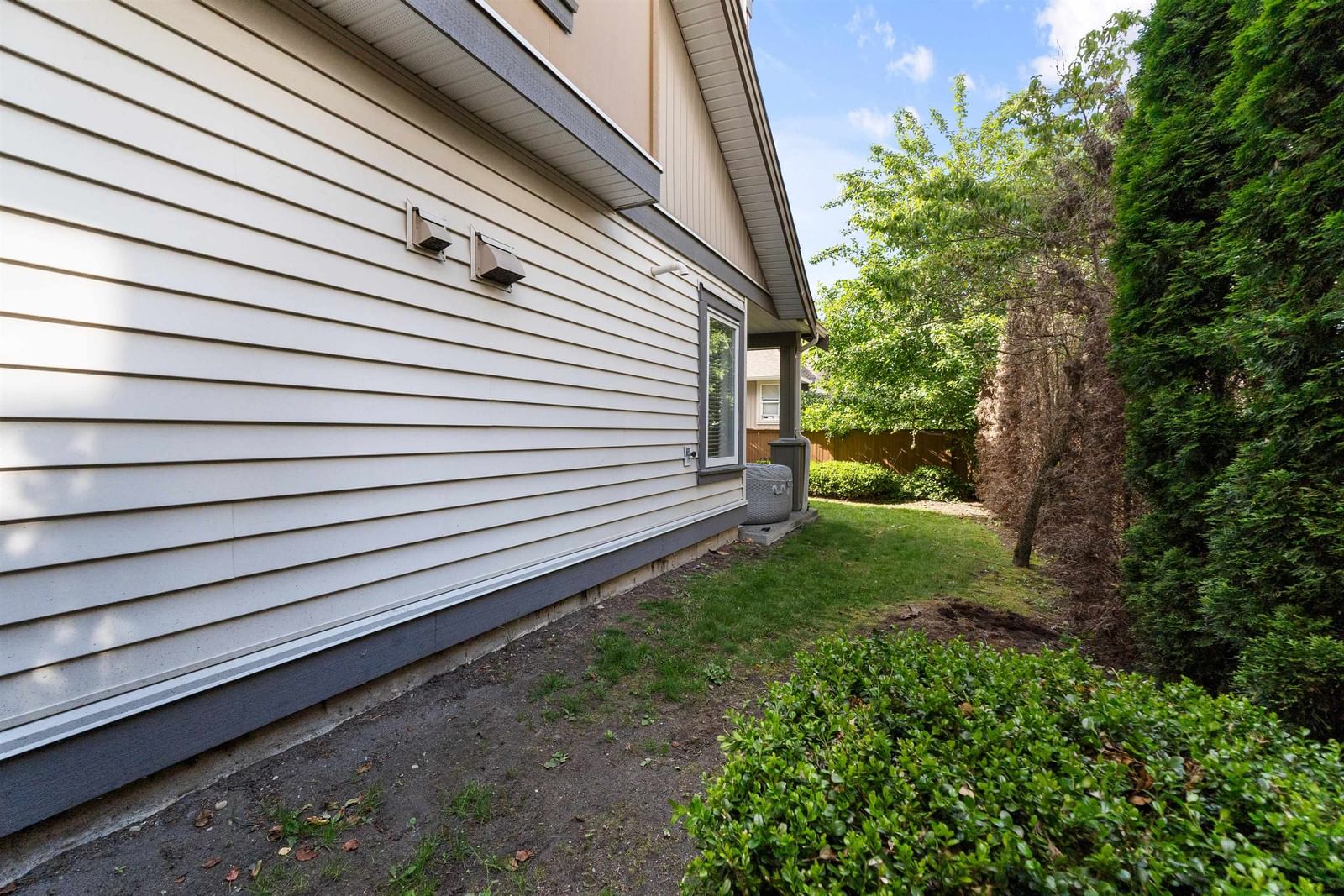 Listing Image 37