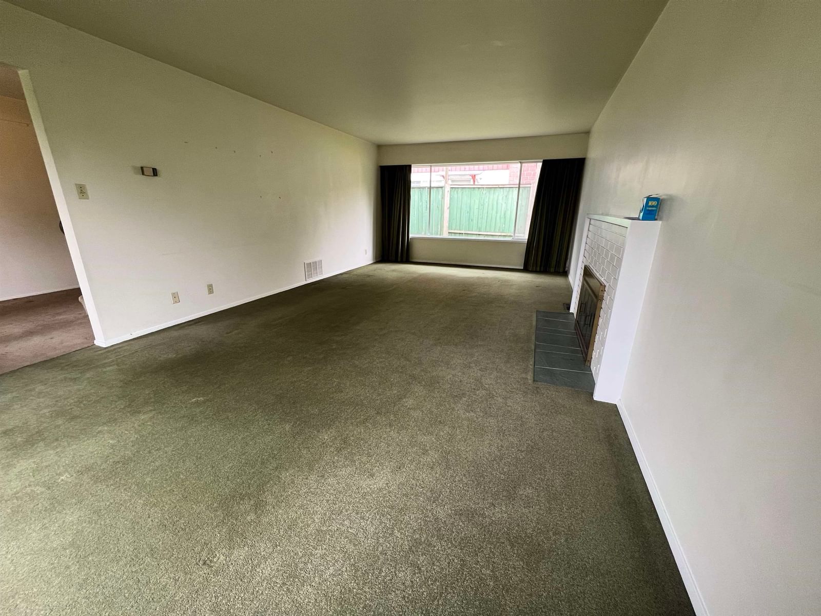 Listing Image 25