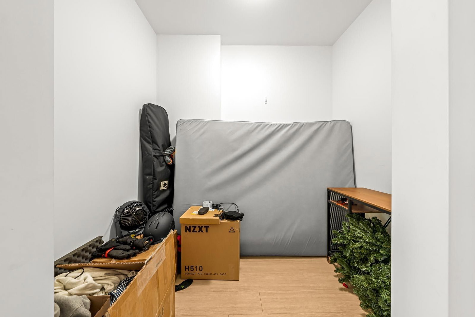 Listing Image 18