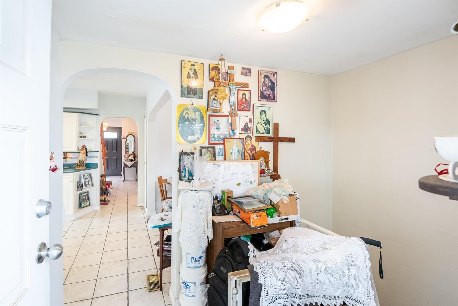 Listing Image 17