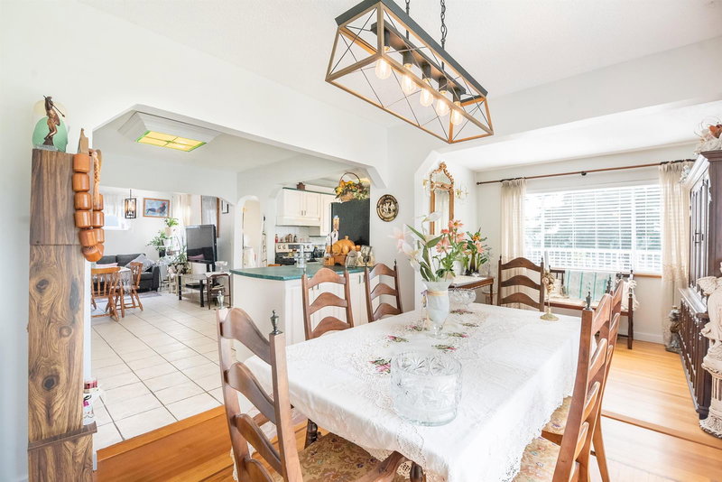 1728 Seventh Avenue, New Westminster, V3M 2K8 | Image 3