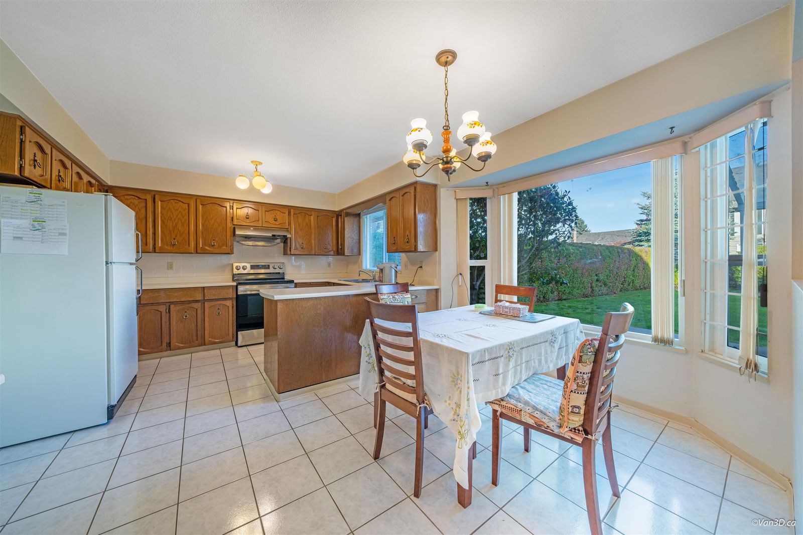 Listing Image 11